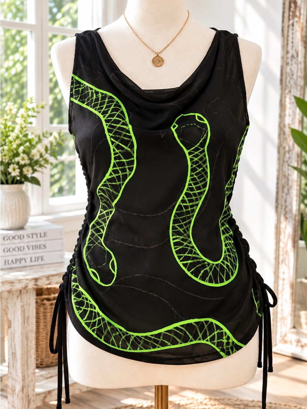 16” ptp No Brand Black & Neon Green Reptile-Print Sleeveless Tank Top